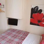 Foxhall Village Guest House