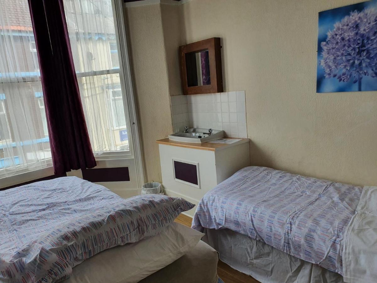 Foxhall Village 2* Blackpool