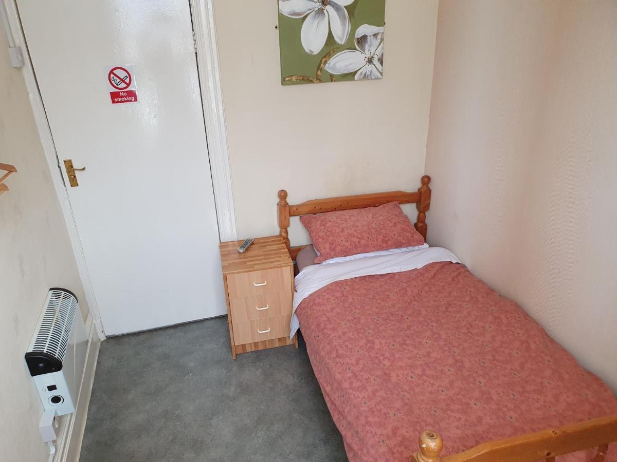 Guest house Foxhall Village